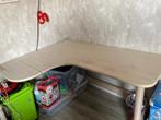 GRATIS Disney bureau, Huis en Inrichting, Ophalen, Gebruikt, Bureau