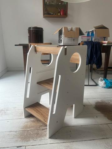 Leuke leertoren beschikbaar voor biedingen