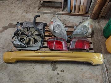 Toyota Yaris 1999 onderdelen  beschikbaar voor biedingen