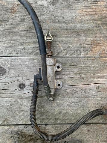 Achterrem/voetrem cilinder van een quad beschikbaar voor biedingen