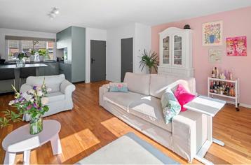 IKEA Kivik Beige Bank + Poef (Tallmyra Limited Edition) - afbeelding 2