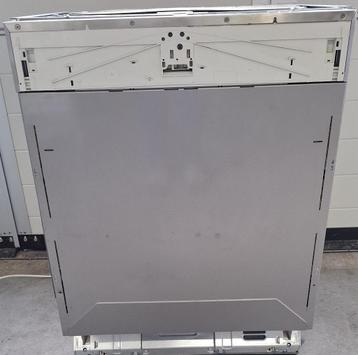 Zeer nette Miele G6060 SCVi A+++, auto open, bezorging 25 km beschikbaar voor biedingen