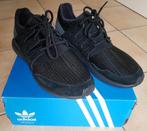 Adidas Tubular Radial maat 43 1/3, Zwart, Nieuw, Ophalen of Verzenden, Sneakers of Gympen