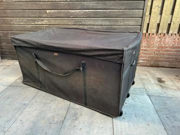 tuinkussenbak kussenbox canvas groot L150xH72xD83 rijdbaar  beschikbaar voor biedingen