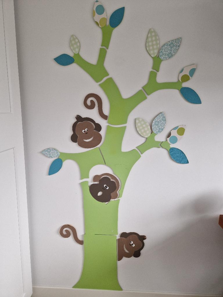Vrolijke houten apenboom als wanddecoratie voor kinderkamer, Kinderen en Baby's, Kinderkamer | Inrichting en Decoratie, Ophalen of Verzenden
