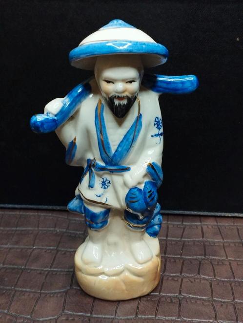zeldzaam beeldje Visser Oud China 15 cm, Verzamelen, Beelden en Beeldjes, Zo goed als nieuw, Mens, Ophalen of Verzenden
