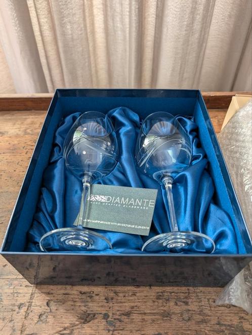 Swarovski Elements Diamante Wijnglazen Set van 2 - Nieuw!, Verzamelen, Glas en Borrelglaasjes, Nieuw, Overige typen, Ophalen of Verzenden