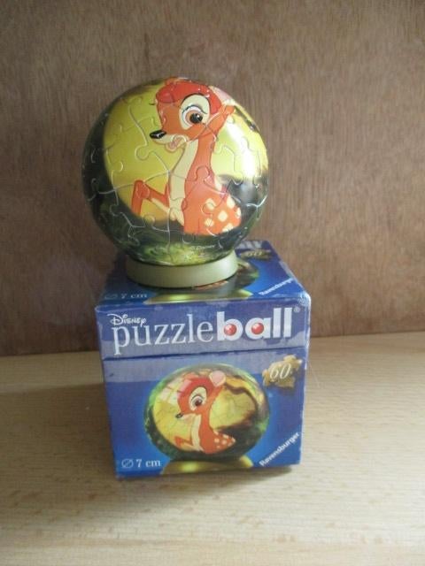 Disney Bambi puzzle ball 60 stukjes Ravensburger, Ophalen of Verzenden, Overige figuren, Zo goed als nieuw, Beeldje of Figuurtje