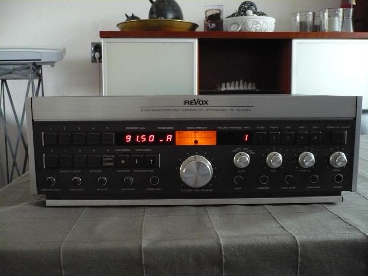 Revox Microcomputer Controlled Synthesizer FM Receiver B780, Audio, Tv en Foto, Versterkers en Receivers, Gebruikt, Overige systemen
