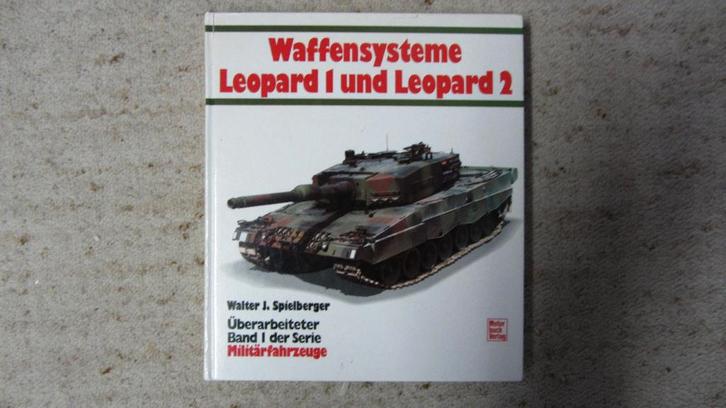 Boek over de Leopard 1 en Leopard 2 tank, Boeken, Oorlog en Militair, Gelezen, Landmacht, 1945 tot heden, Ophalen of Verzenden