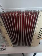 Italiaanse accordeon. 1 jaar GARANTIE, Muziek en Instrumenten, Ophalen of Verzenden, Zo goed als nieuw, 32-bas, Toetsaccordeon