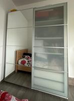 IKEA witte kledingkast met schuifdeuren, Huis en Inrichting, Kasten | Kledingkasten, 50 tot 75 cm, Zo goed als nieuw, 200 cm of meer