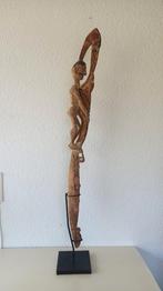 Large Ancestor statue, Asmat People, Nieuw Guines Papua, Ophalen