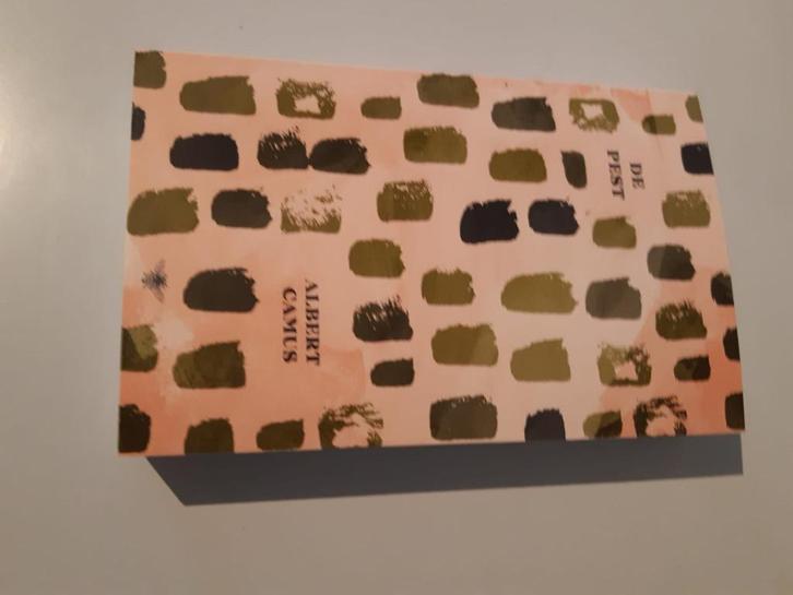 De pest - Albert Camus, Boeken, Literatuur, Gelezen, Ophalen of Verzenden