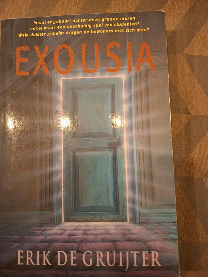 E. de Gruijter - Exousia, Boeken, Thrillers, Zo goed als nieuw, Ophalen of Verzenden