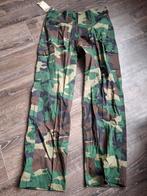 Nieuwe broek leger jacht camouflage 54, Ophalen of Verzenden, Nieuw, Maat 52/54 (L), Groen