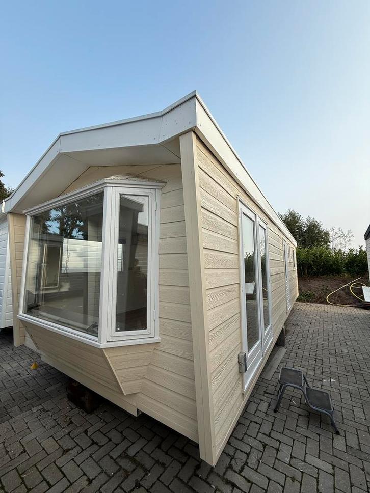 Chalet instapklaar, Caravans en Kamperen, Stacaravans, tot en met 2, Ophalen of Verzenden