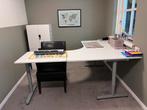 Groot hoek bureau, Huis en Inrichting, Bureaus, Ophalen, Zo goed als nieuw