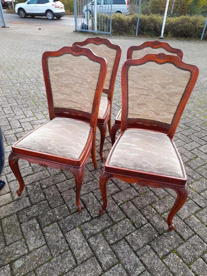 Set 4 nette Queen ann stoelen, Antiek en Kunst, Antiek | Meubels | Stoelen en Banken, Ophalen of Verzenden