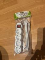 Stekker doos, Dieren en Toebehoren, Ophalen of Verzenden, Zo goed als nieuw