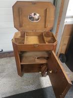 Antieke naaikast met zwenkwielen, Antiek en Kunst, Ophalen