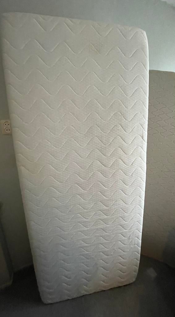 Matras 90x210, Huis en Inrichting, Slaapkamer | Matrassen en Bedbodems, Ophalen, Gebruikt, 90 cm, Eenpersoons