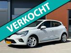 Renault Clio 1.0 TCe Zen | NAVI | CarPlay | Dealer | DAB | P, Voorwielaandrijving, Gebruikt, 580 kg, Electronic Stability Program (ESP)