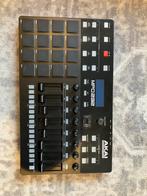 Akai mpd 232, Muziek en Instrumenten, Midi-apparatuur, Ophalen of Verzenden, Zo goed als nieuw