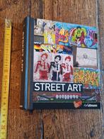 STREET ART 286pp [Dutch Edition 2009], Boeken, Ophalen of Verzenden, Zo goed als nieuw, Grafische vormgeving