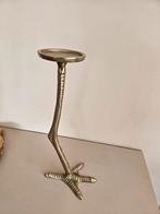 Mooie poot waar je iets op kan zetten, Ophalen