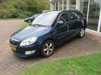 Skoda Fabia Combi 1.2 TSI Tour (bj 2011), Auto's, Skoda, Voorwielaandrijving, Euro 5, Gebruikt, Zwart