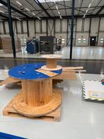 Kabelhaspel, leuk om tafel van te maken, Huis en Inrichting, Tafels | Statafels, Ophalen, Zo goed als nieuw