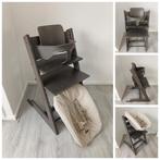 Stokke Tripp Trapp hazy grey met babyset en newbornset, Ophalen of Verzenden, Zo goed als nieuw, Stokke Tripp Trapp, Stoelverkleiner