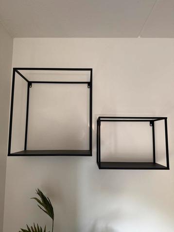 Mooie wandplank / rekje beschikbaar voor biedingen
