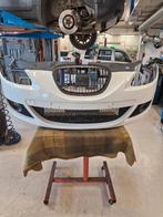 Seat Leon 1P Voorbumper candy white, Auto-onderdelen, Ophalen, Gebruikt, Voor, Bumper