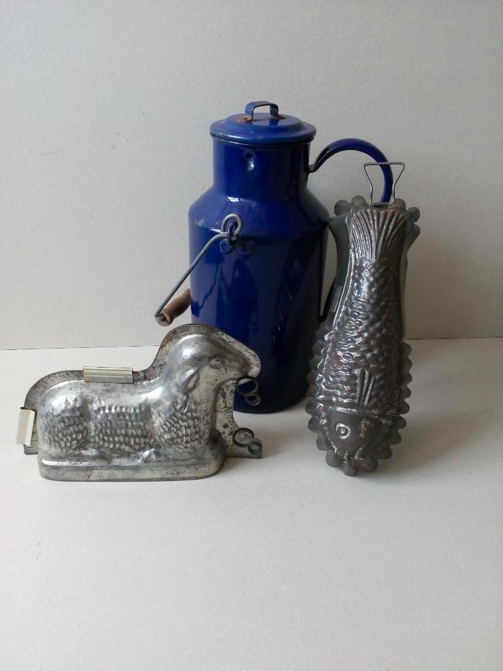 Brocante chocolade/puddingvorm/Emaille kan.Pr.p/st,vanaf, Antiek en Kunst, Curiosa en Brocante, Ophalen of Verzenden