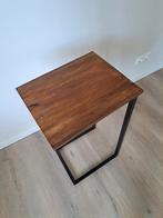 Laptoptafel mangohout - zo goed als nieuw, Huis en Inrichting, Ophalen