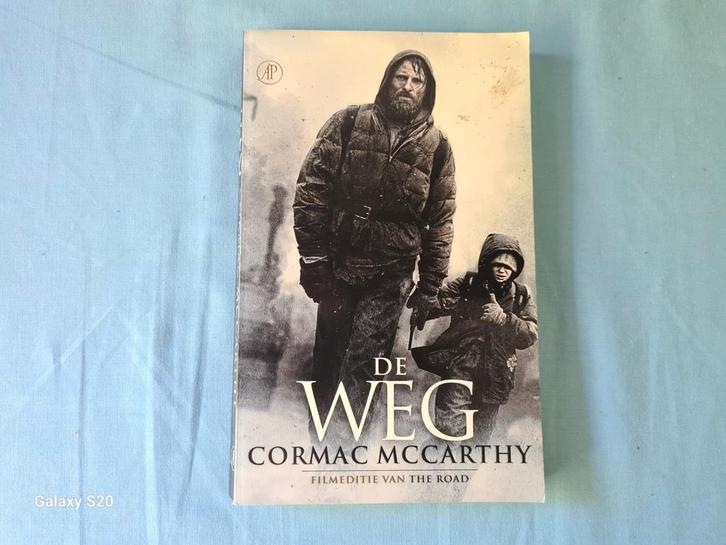 Cormac McCarthy - De weg, Boeken, Literatuur, Zo goed als nieuw, Ophalen of Verzenden
