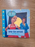 Hardcover boek Juf Roos dag en nacht in nette staat, leerzaa, Boeken, Fictie algemeen, Jongen of Meisje, Ophalen of Verzenden