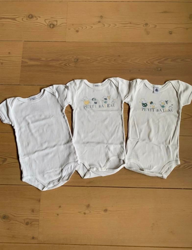 Petit Bateau rompers korte mouw maat 68/74, Ophalen of Verzenden, Jongetje of Meisje, Nacht- of Onderkleding