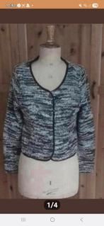 Boucle vestjasje sale, Kleding | Dames, Jasjes, Kostuums en Pakken, Maat 38/40 (M), Overige kleuren, Ophalen of Verzenden, Zo goed als nieuw