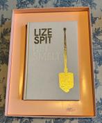 Het Smelt. Lize Spit., Boeken, Ophalen of Verzenden, Zo goed als nieuw