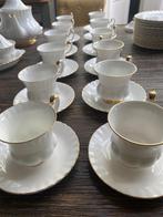 Royal Albert / Val D’Or, Antiek en Kunst, Antiek | Servies los, Ophalen