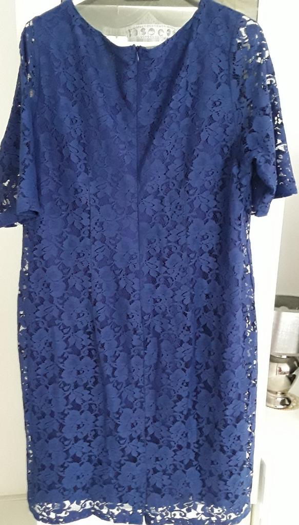 Kobalt blauwe kanten jurk - BODYFLIRT - Maat EU 46, Kleding | Dames, Gelegenheidskleding, Zo goed als nieuw, Cocktailjurk, Maat 46/48 (XL) of groter