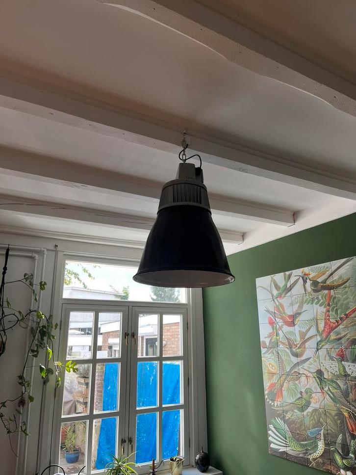 Grote industriele vintage hanglamp / plafondlamp, Huis en Inrichting, Lampen | Hanglampen, Gebruikt, Minder dan 50 cm, Metaal
