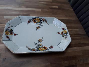 Witte vintage schaal bloemen John Steventon beschikbaar voor biedingen