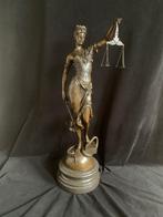 Vrouwe Justitia bronzen/brons (hoog 46)gesigneerd Mayer, Antiek en Kunst, Ophalen of Verzenden