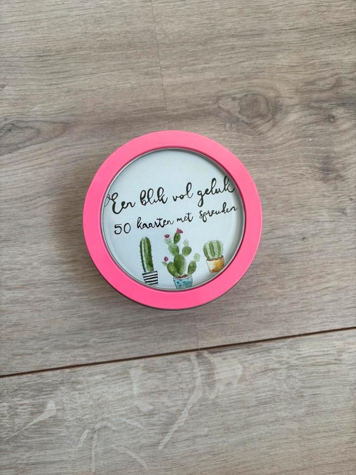 Een blik vol geluk, Hobby en Vrije tijd, Gezelschapsspellen | Overige, Zo goed als nieuw, Ophalen