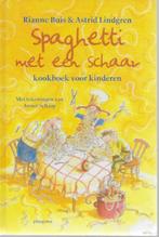 Rianne Buis & Astrid Lindgren: Spaghetti met een schaar, Ophalen of Verzenden, Zo goed als nieuw