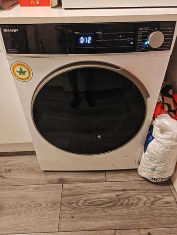 Wasmachine en Droger beschikbaar voor biedingen